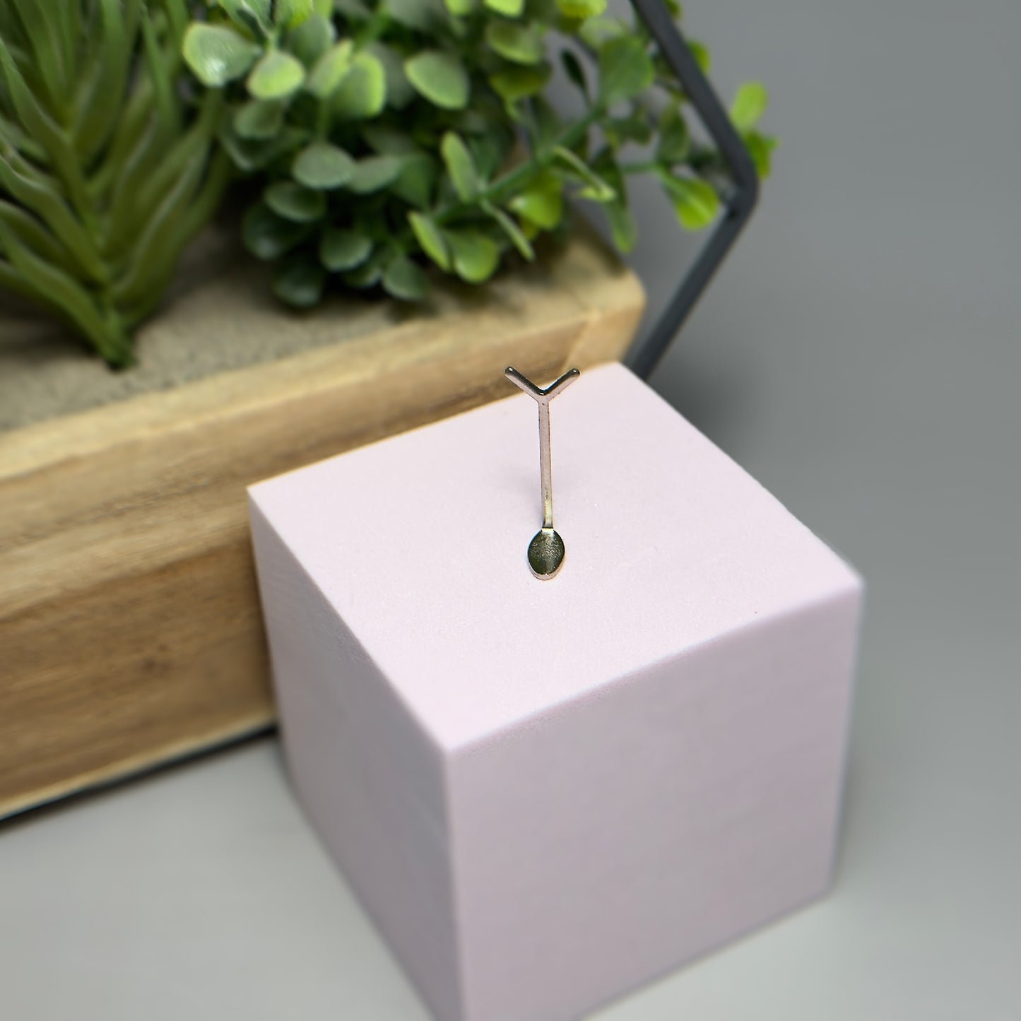 Cat Eye Heart Attachment Magnet