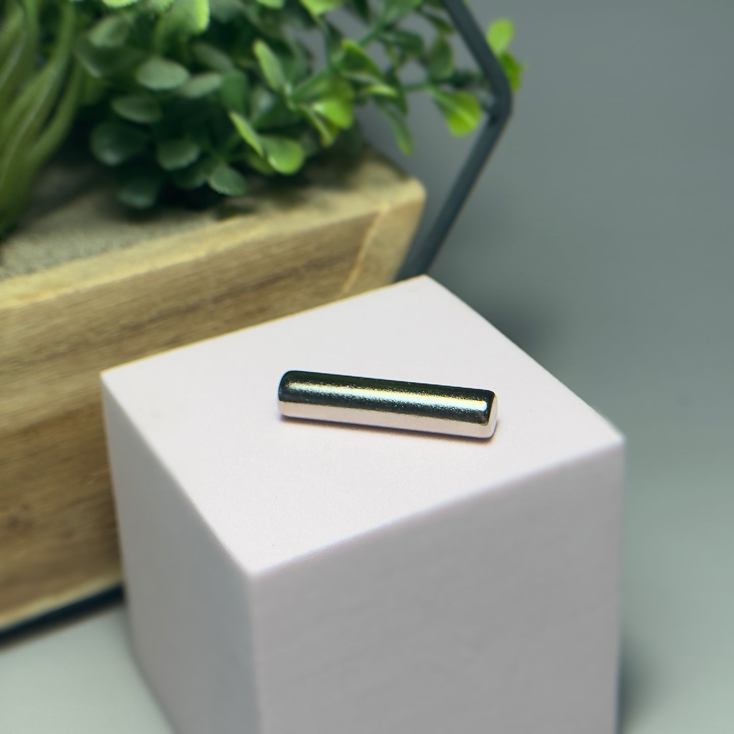 Cat Eye Mini Magnet